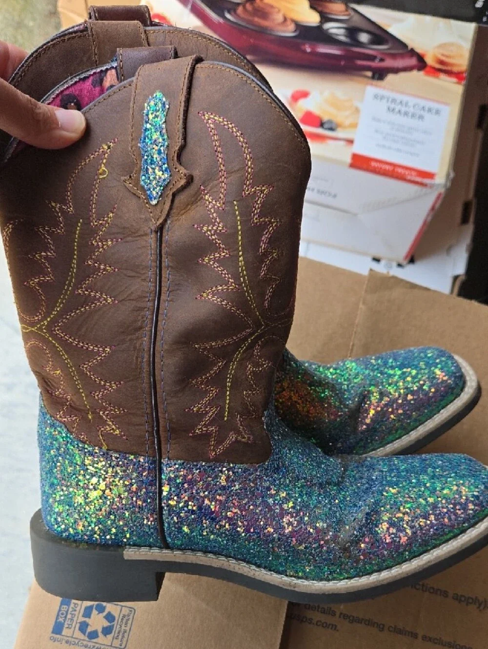 Super Cute,Kids Brown & Blue Glitter Smoky Mountain Western Boots